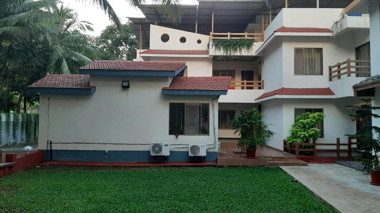 Ruturaj Inn Alībāg Exterior foto